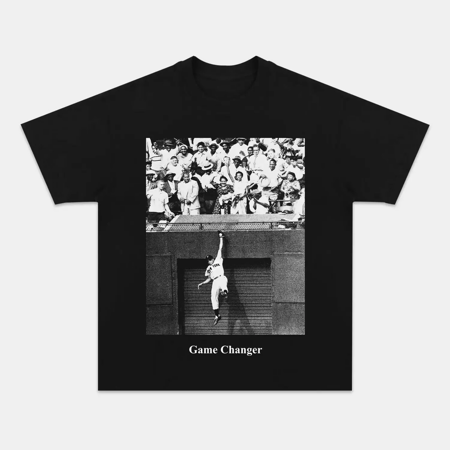 Unisex-Adult Ultra Cotton Washed T-Shirt Graphic    WILLIE MAYS - LEAPING CATCH TEE (Men&Women)