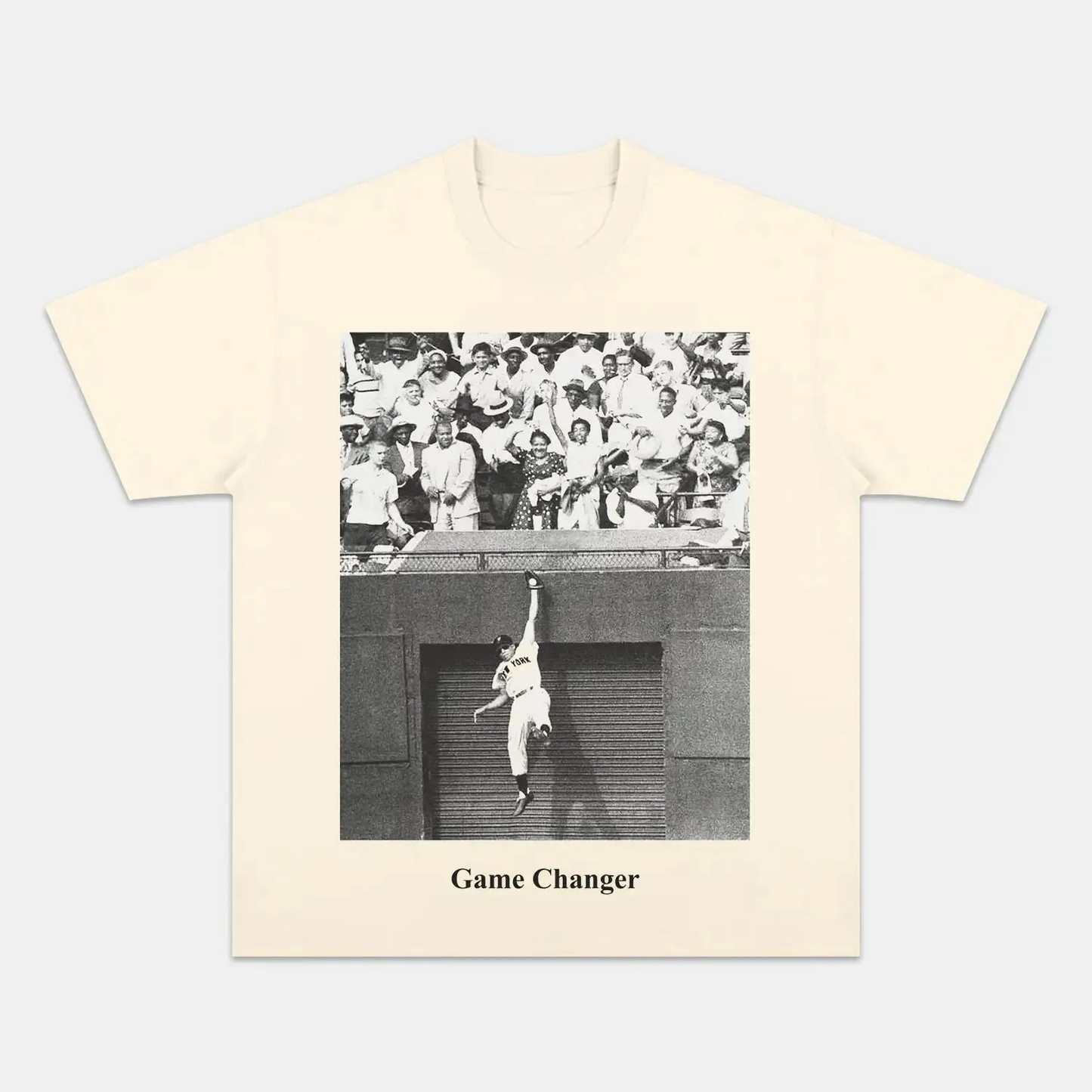 Unisex-Adult Ultra Cotton Washed T-Shirt Graphic    WILLIE MAYS - LEAPING CATCH TEE (Men&Women)